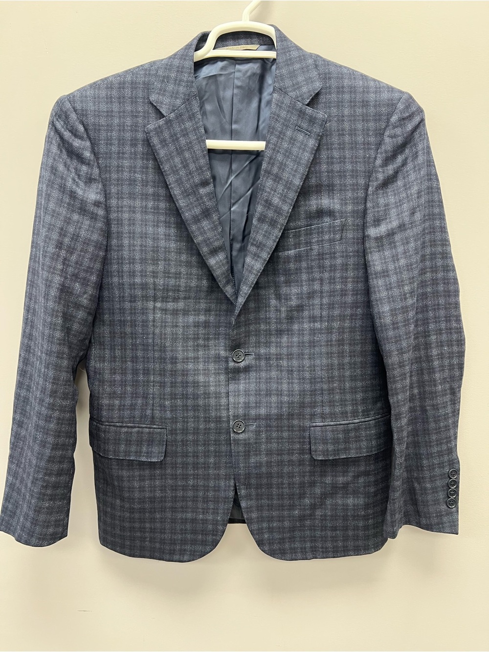 Canali Italy 100% Wool Classic Men's Navy/ Gray Check Blazer 40R
